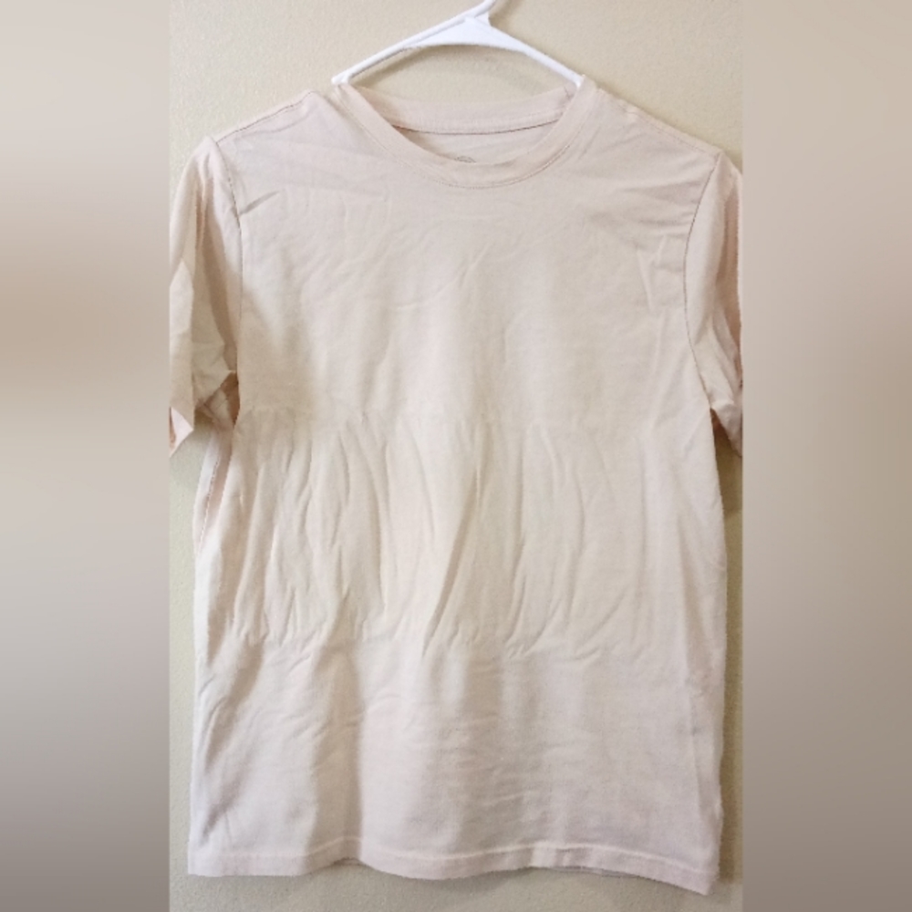 Tee